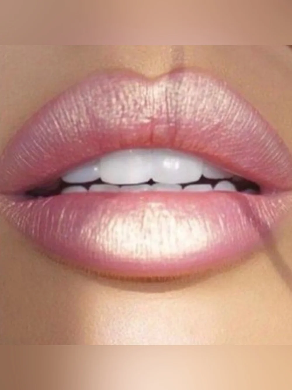 Kylie Cosmetics Liquid Lipstick Metal Matte in Heir